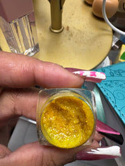 Hyperpigmentation Fixation! Tumeric shea butter & coconut oil sugar lip scrub !